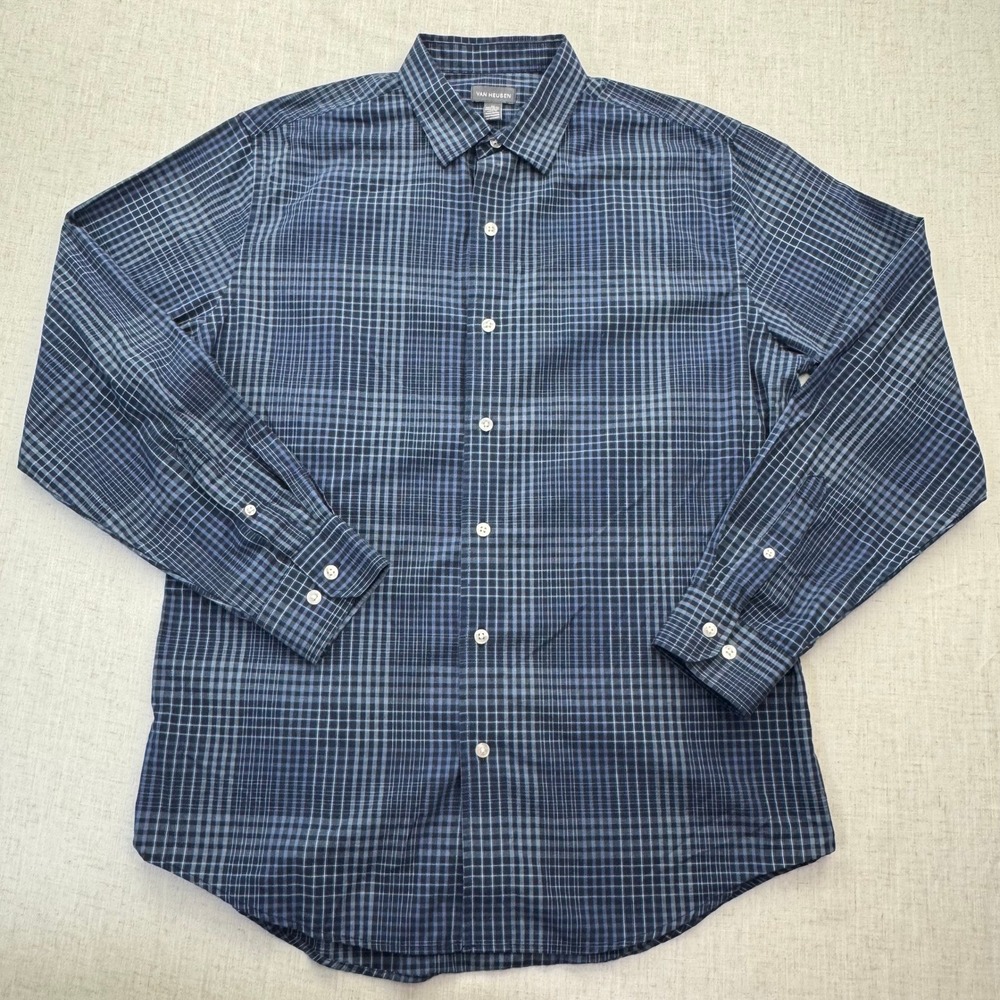 Van Heusen Plaid Button Down Shirt Mens M Blue Long Sleeve Classic Office Wear